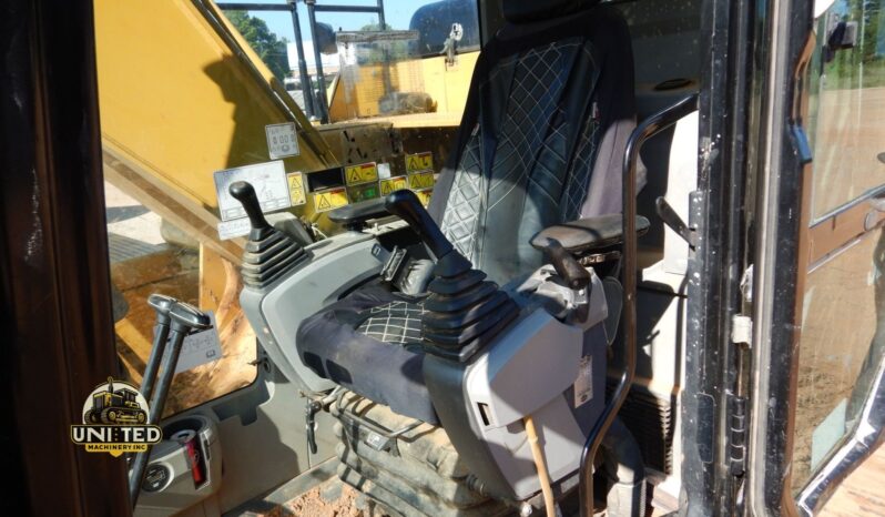 
								2015 Caterpillar 326FL excavator full									